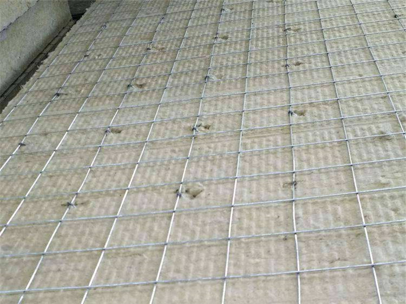 黑河外墻保溫巖棉復(fù)合板生產(chǎn)廠家